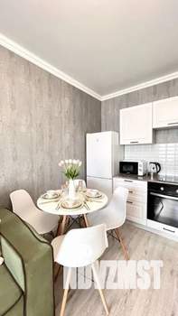 1-к квартира, посуточно, 40м2, 15/17 этаж