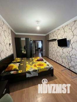 1-к квартира, посуточно, 60м2, 1/1 этаж