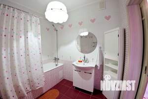 1-к квартира, посуточно, 54м2, 1/1 этаж