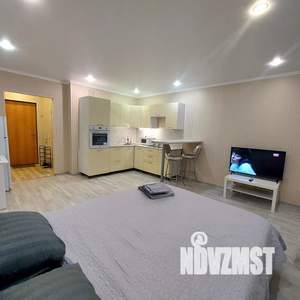 Студия квартира, посуточно, 29м2, 14/17 этаж