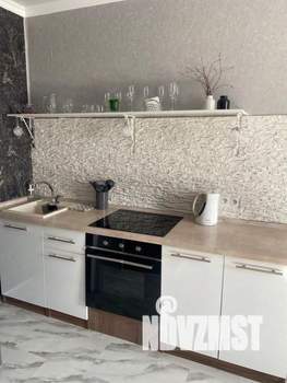 1-к квартира, посуточно, 42м2, 1/1 этаж