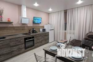 1-к квартира, посуточно, 40м2, 10/17 этаж