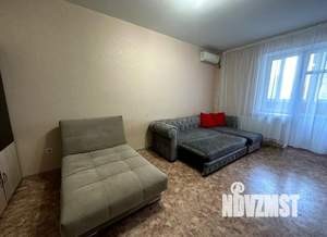 1-к квартира, посуточно, 38м2, 1/1 этаж