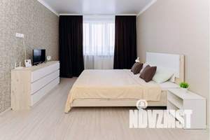 1-к квартира, посуточно, 38м2, 3/16 этаж