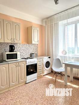 1-к квартира, посуточно, 30м2, 11/18 этаж