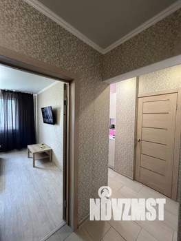 1-к квартира, посуточно, 40м2, 3/17 этаж