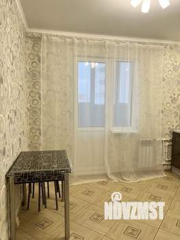 1-к квартира, посуточно, 40м2, 8/17 этаж