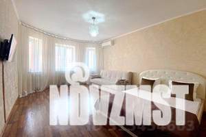 1-к квартира, посуточно, 48м2, 10/17 этаж