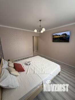 1-к квартира, посуточно, 38м2, 9/16 этаж