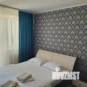 1-к квартира, посуточно, 42м2, 9/10 этаж