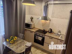 1-к квартира, посуточно, 42м2, 17/17 этаж