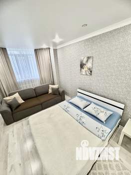 1-к квартира, посуточно, 40м2, 10/17 этаж