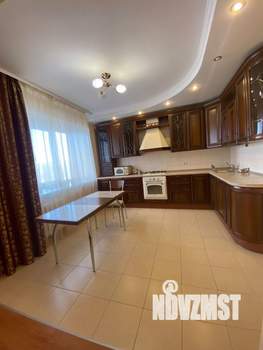 3-к квартира, на длительный срок, 115м2, 4/12 этаж