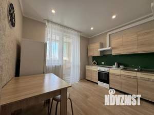 2-к квартира, посуточно, 65м2, 10/17 этаж