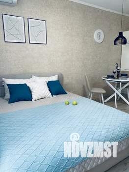 Студия квартира, посуточно, 30м2, 6/15 этаж