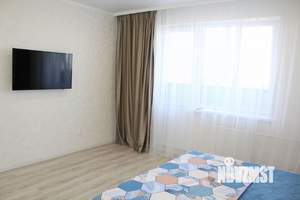 1-к квартира, посуточно, 42м2, 8/24 этаж