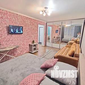 1-к квартира, посуточно, 33м2, 8/9 этаж