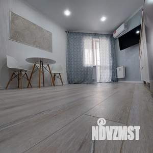 Студия квартира, посуточно, 36м2, 16/17 этаж