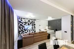 1-к квартира, посуточно, 54м2, 1/1 этаж