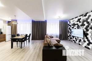 1-к квартира, посуточно, 54м2, 1/1 этаж