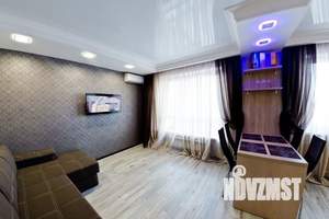 1-к квартира, посуточно, 55м2, 5/17 этаж