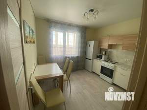 1-к квартира, на длительный срок, 38м2, 7/17 этаж