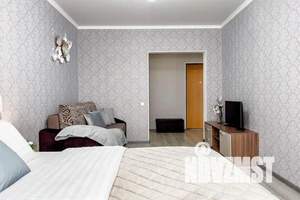 1-к квартира, посуточно, 45м2, 6/18 этаж