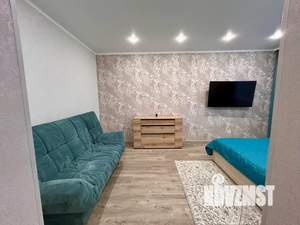 1-к квартира, посуточно, 38м2, 8/17 этаж