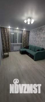 1-к квартира, посуточно, 37м2, 7/17 этаж