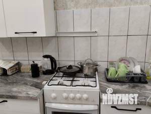 1-к квартира, посуточно, 37м2, 1/1 этаж