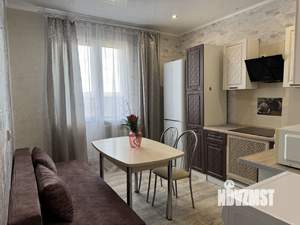 1-к квартира, посуточно, 40м2, 9/16 этаж