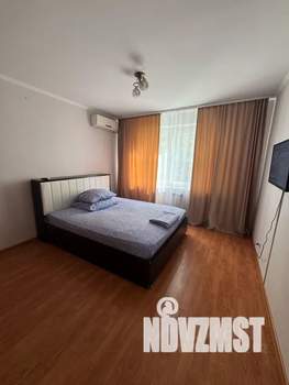 2-к квартира, посуточно, 70м2, 2/9 этаж