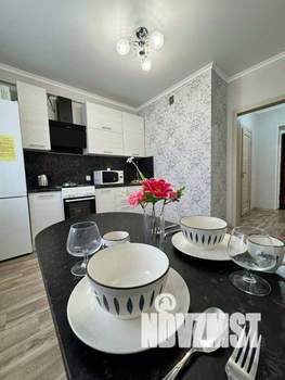 1-к квартира, посуточно, 42м2, 1/1 этаж