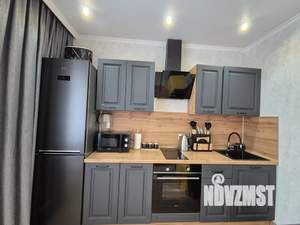 1-к квартира, посуточно, 38м2, 5/17 этаж