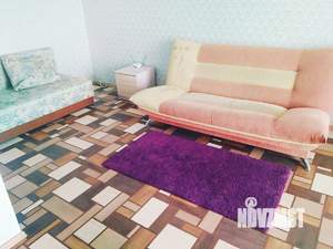 2-к квартира, посуточно, 42м2, 3/10 этаж