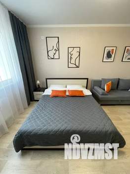 1-к квартира, посуточно, 38м2, 9/17 этаж
