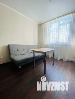 1-к квартира, посуточно, 42м2, 3/17 этаж