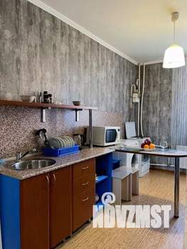 1-к квартира, посуточно, 43м2, 1/1 этаж