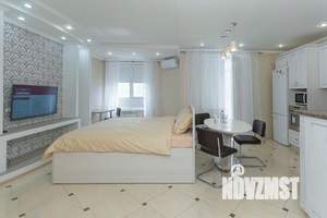 1-к квартира, посуточно, 55м2, 1/1 этаж