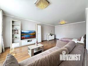 1-к квартира, посуточно, 54м2, 1/1 этаж