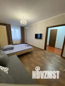 1-к квартира, посуточно, 50м2, 6/13 этаж