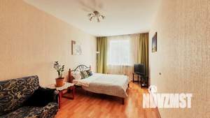 1-к квартира, посуточно, 46м2, 2/7 этаж