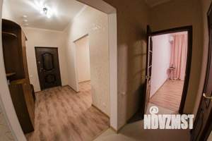 2-к квартира, посуточно, 65м2, 1/1 этаж