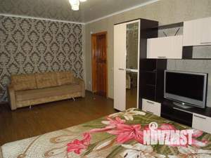 2-к квартира, посуточно, 55м2, 1/1 этаж