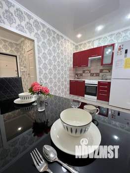 1-к квартира, посуточно, 38м2, 10/17 этаж