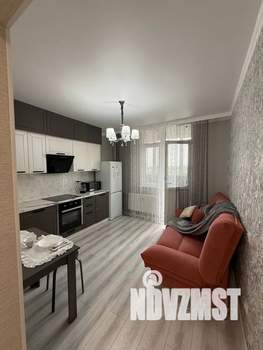 1-к квартира, посуточно, 42м2, 9/17 этаж