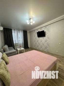 1-к квартира, посуточно, 42м2, 15/15 этаж