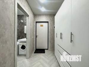 Студия квартира, посуточно, 35м2, 17/24 этаж