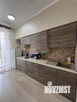 1-к квартира, посуточно, 42м2, 1/1 этаж