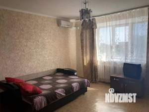 1-к квартира, посуточно, 38м2, 7/9 этаж